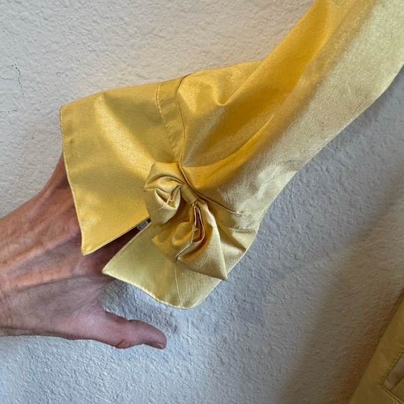 S. ROTHSCHILD Vintage Pleated Front Coat - Picture 5 of 13